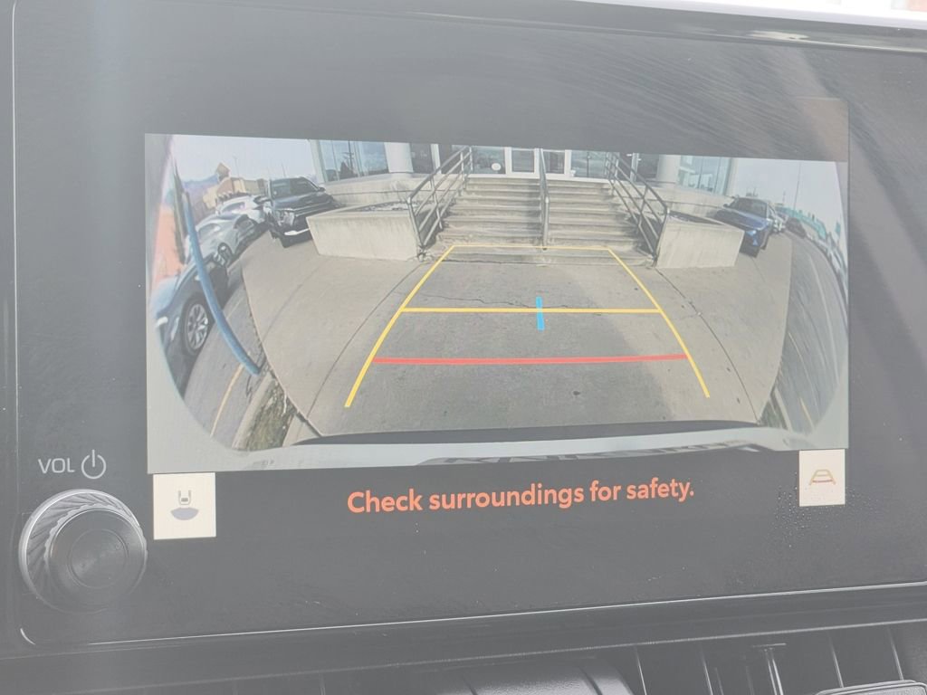 Used 2023 Toyota RAV4 LE image 21
