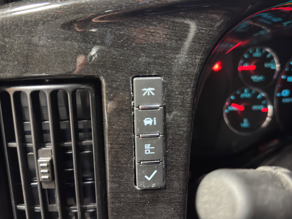 New 2025 Chevrolet Express 2500 w/ Driver Convenience Package image 50