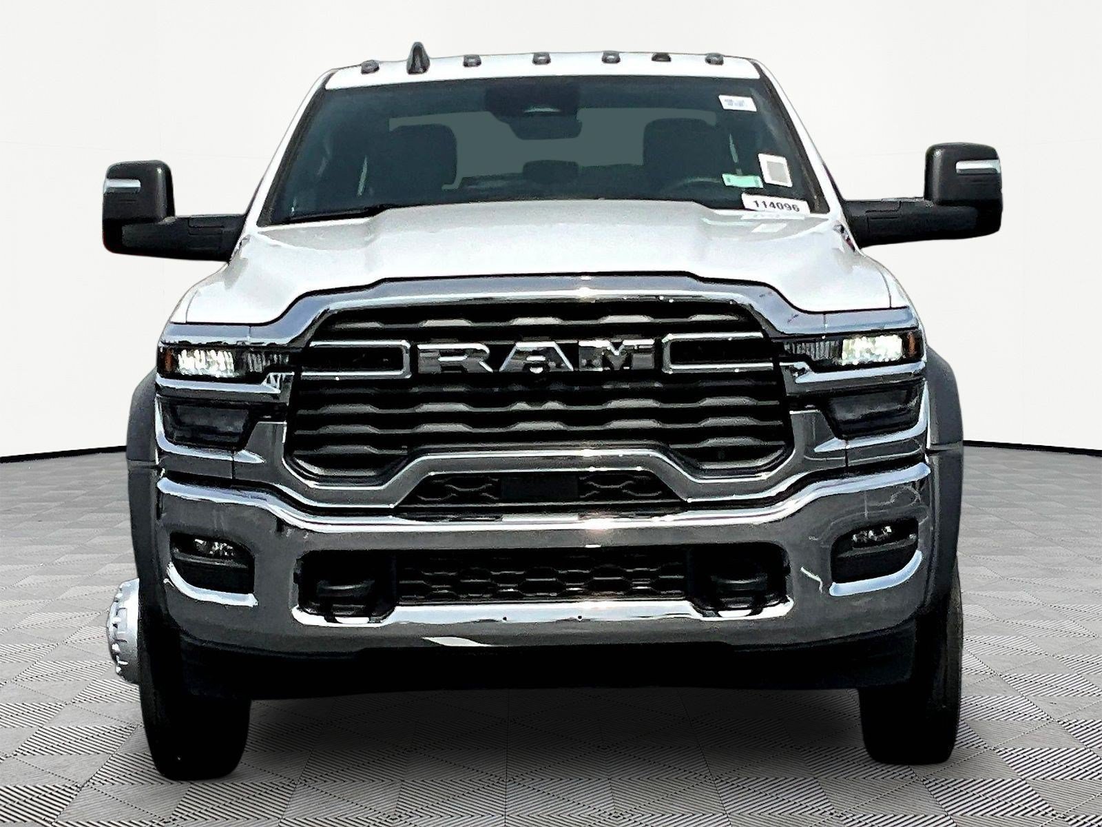 New 2026 RAM 5500 Tradesman w/ Chrome Appearance Group AWD/4WD image 2
