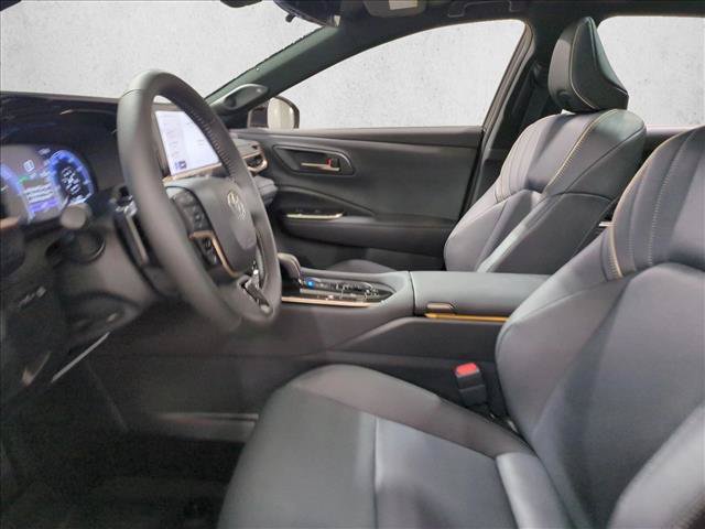 Used 2026 Toyota Crown Signia w/ Advanced Technology Package AWD/4WD image 16