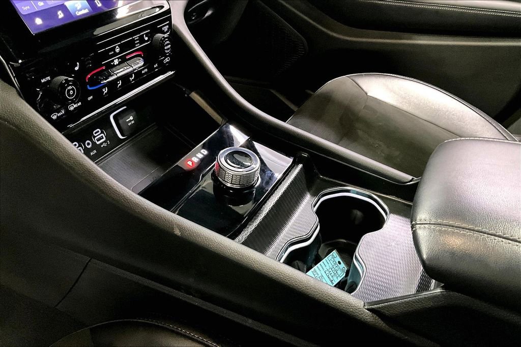 Used 2024 Jeep Grand Cherokee Altitude image 18