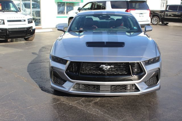 Used 2026 Ford Mustang GT Premium RWD image 7