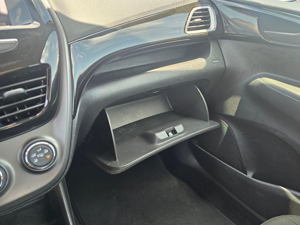 Used 2021 Chevrolet Spark LT FWD image 31