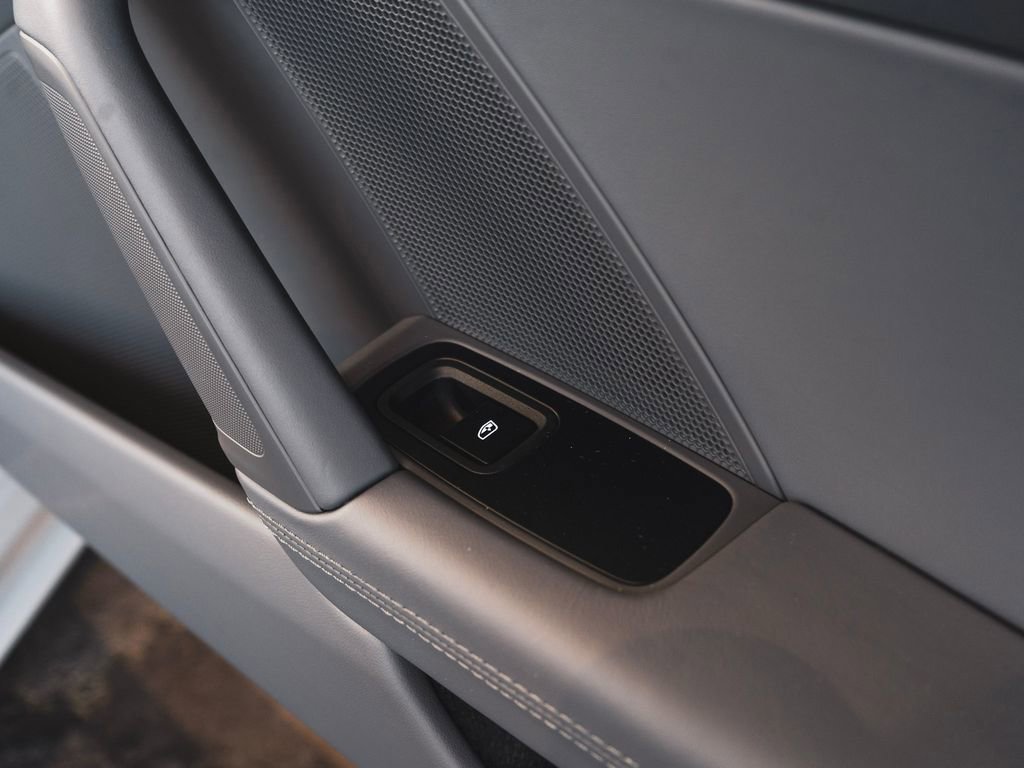 Used 2024 Porsche 911 Turbo S image 36