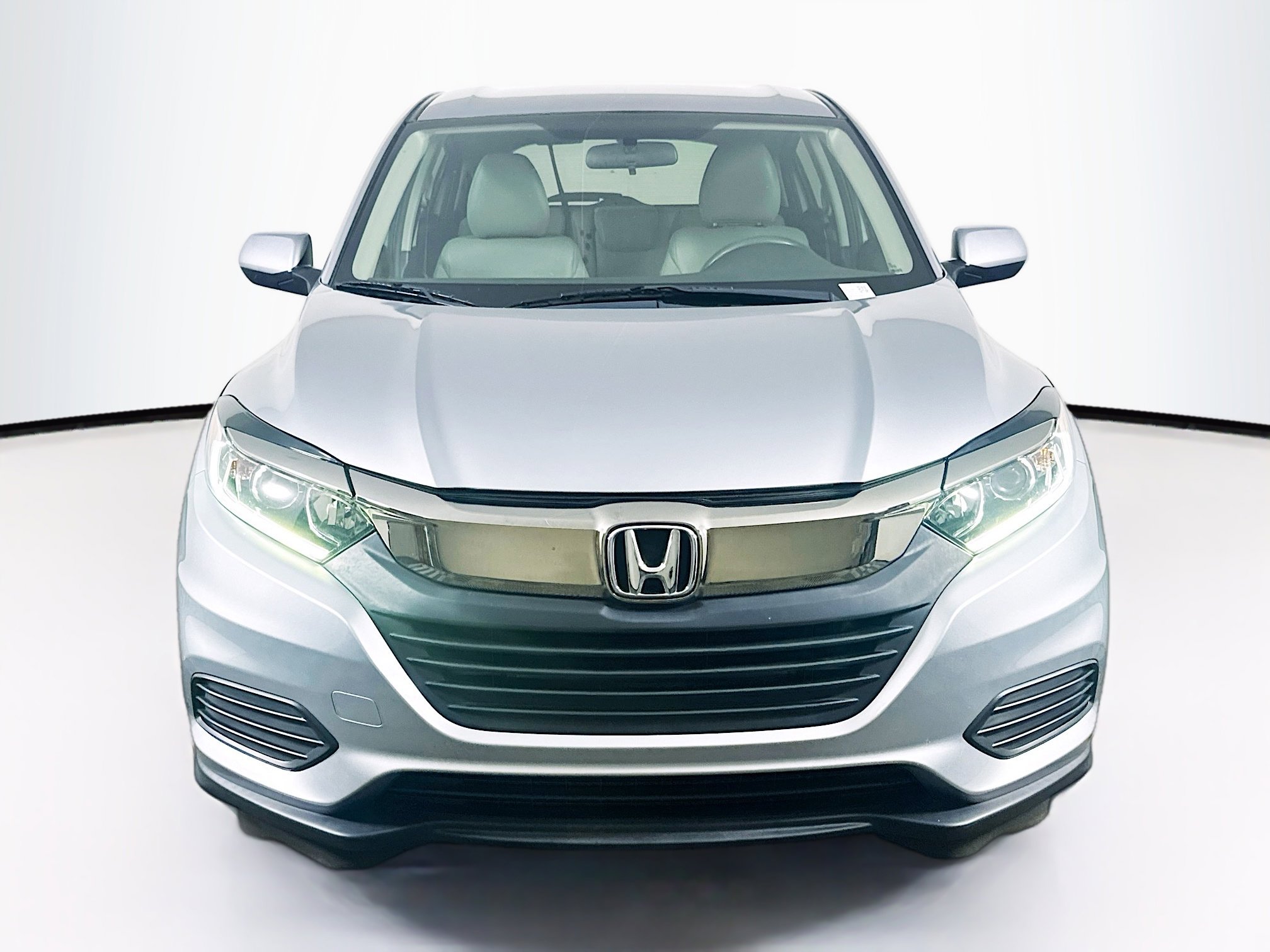 Used 2019 Honda HR-V LX image 2