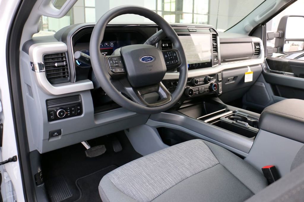 New 2026 Ford F250 XLT w/ XLT Premium Package image 19