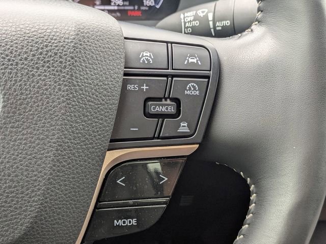 Used 2024 Toyota Crown Limited w/ Advanced Technology Package image 32