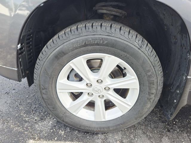 Used 2013 Toyota Highlander FWD image 16