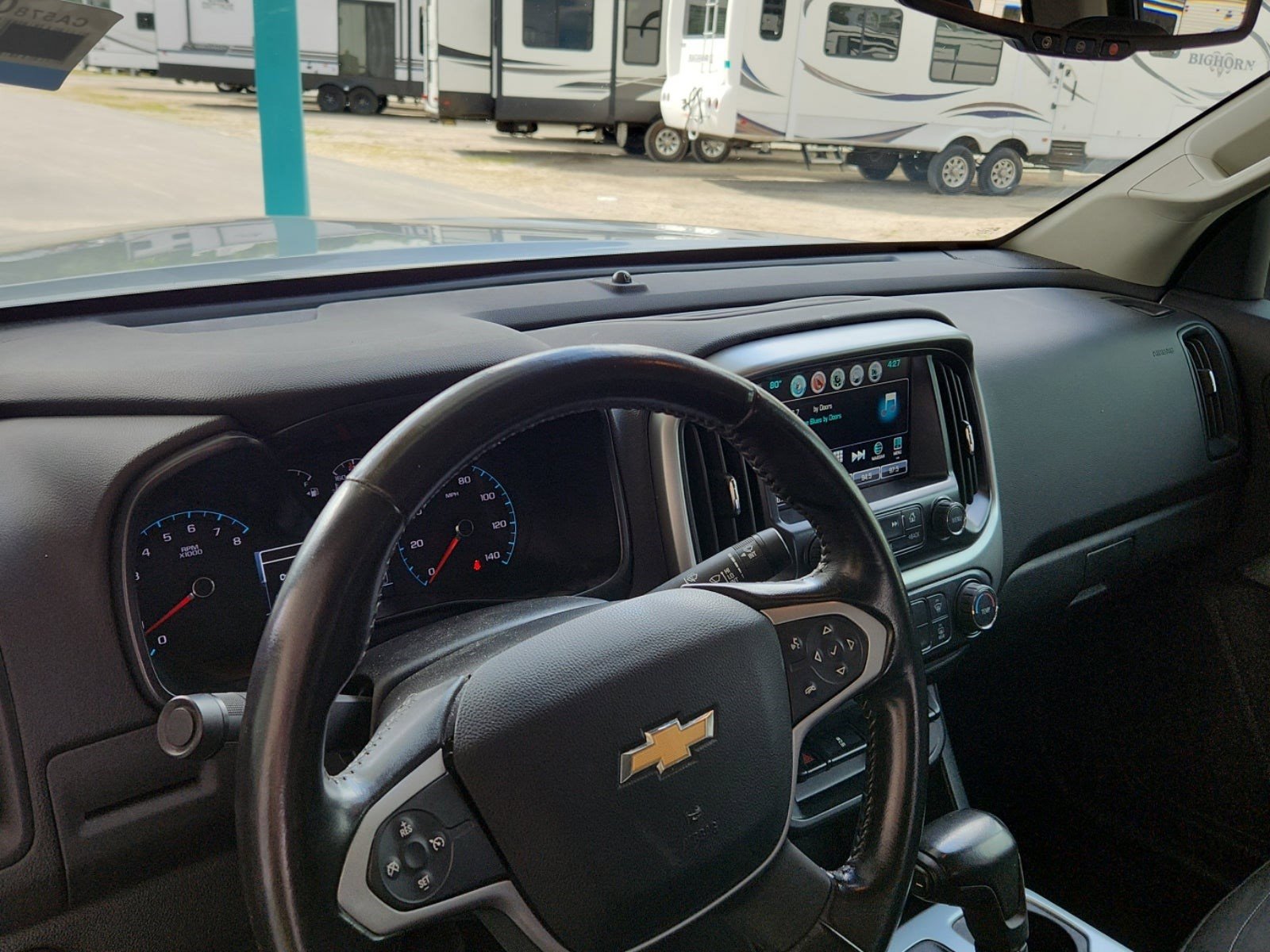 Used 2018 Chevrolet Colorado LT w/ LT Convenience Package RWD image 13