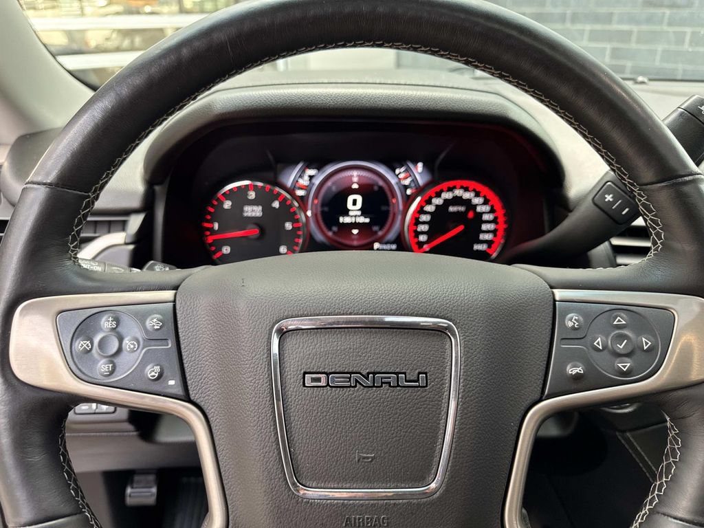 Used 2016 GMC Yukon Denali w/ Open Road Package AWD/4WD image 30