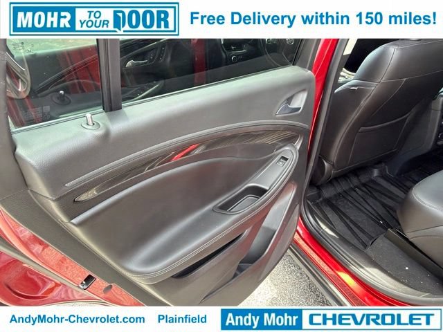 Used 2019 Buick Envision Essence w/ LPO, Cargo Package FWD image 28