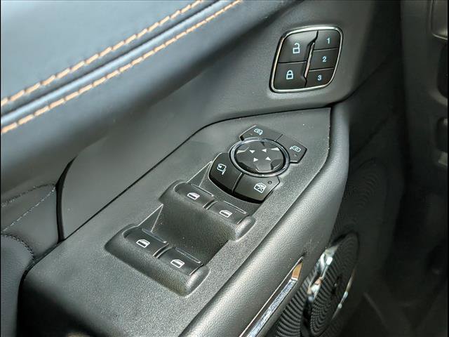 Used 2023 Ford Expedition Platinum AWD/4WD image 24