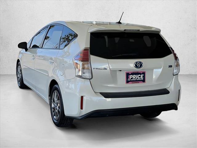 Used 2017 Toyota Prius V Four w/ Carpet Mat Package video 3