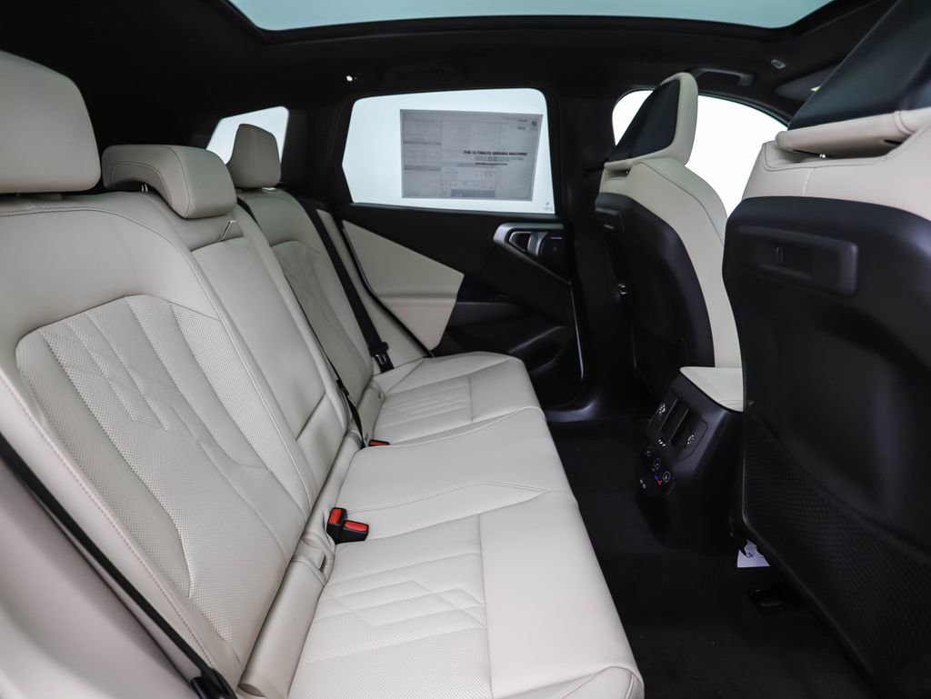 New 2026 BMW X3 xDrive30 w/ M Sport Package image 28