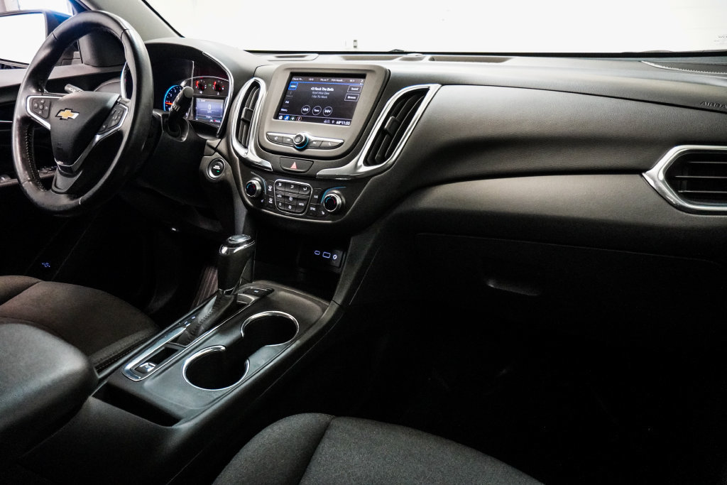 Used 2020 Chevrolet Equinox LT AWD/4WD image 10