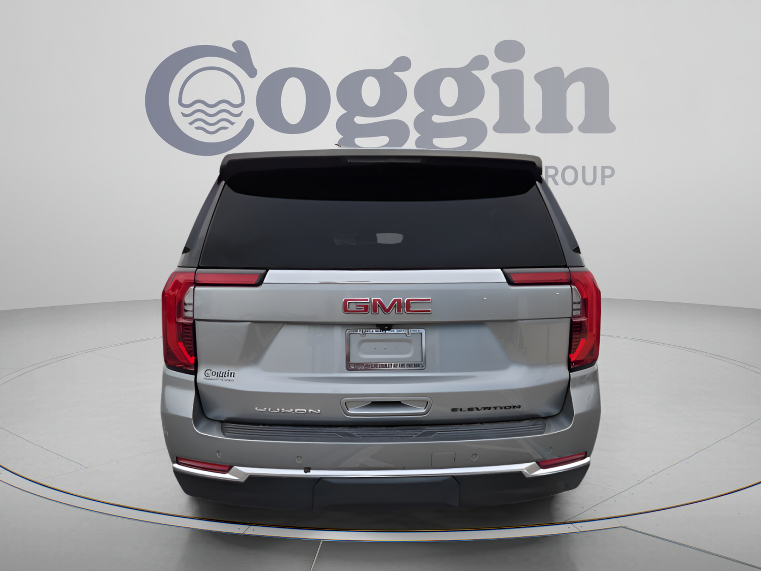 Used 2025 GMC Yukon XL Elevation AWD/4WD image 4