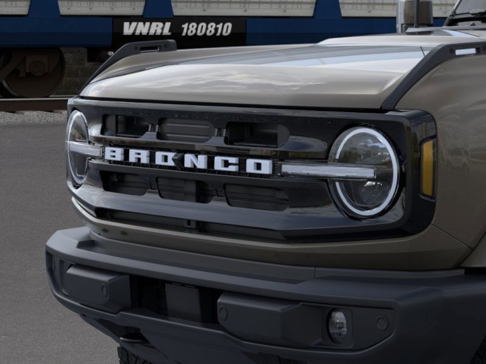 New 2025 Ford Bronco Outer Banks image 22