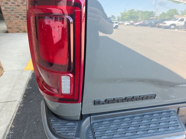 Used 2026 RAM 2500 Laramie AWD/4WD image 14