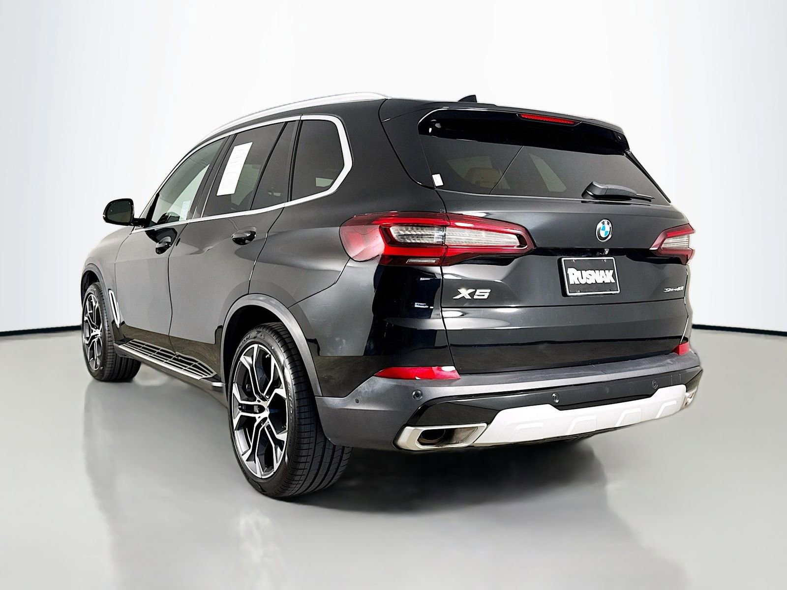 Certified 2023 BMW X5 sDrive40i w/ Premium Package image 5