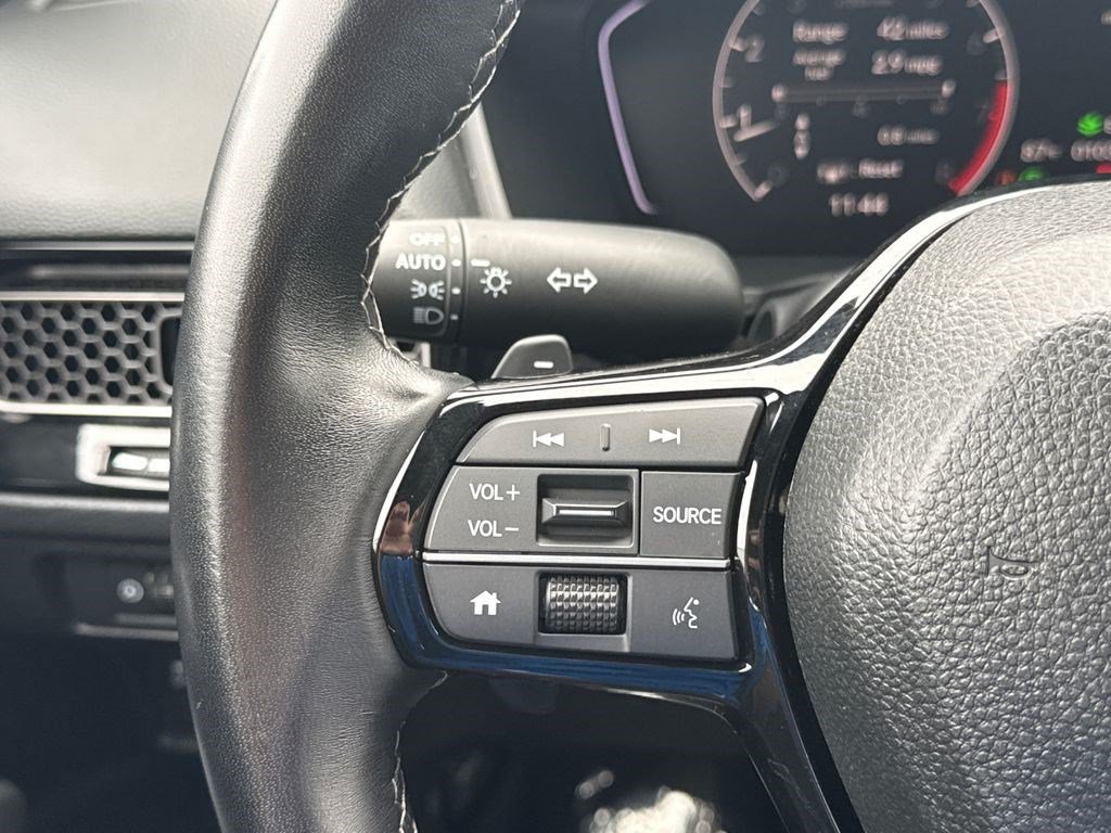 Certified 2025 Honda Civic Sport image 22