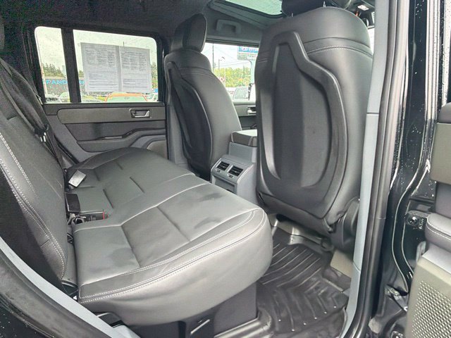 Used 2025 INEOS Grenadier Station Wagon AWD/4WD image 12