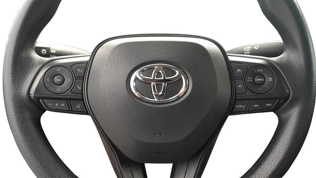Used 2023 Toyota Corolla LE image 20