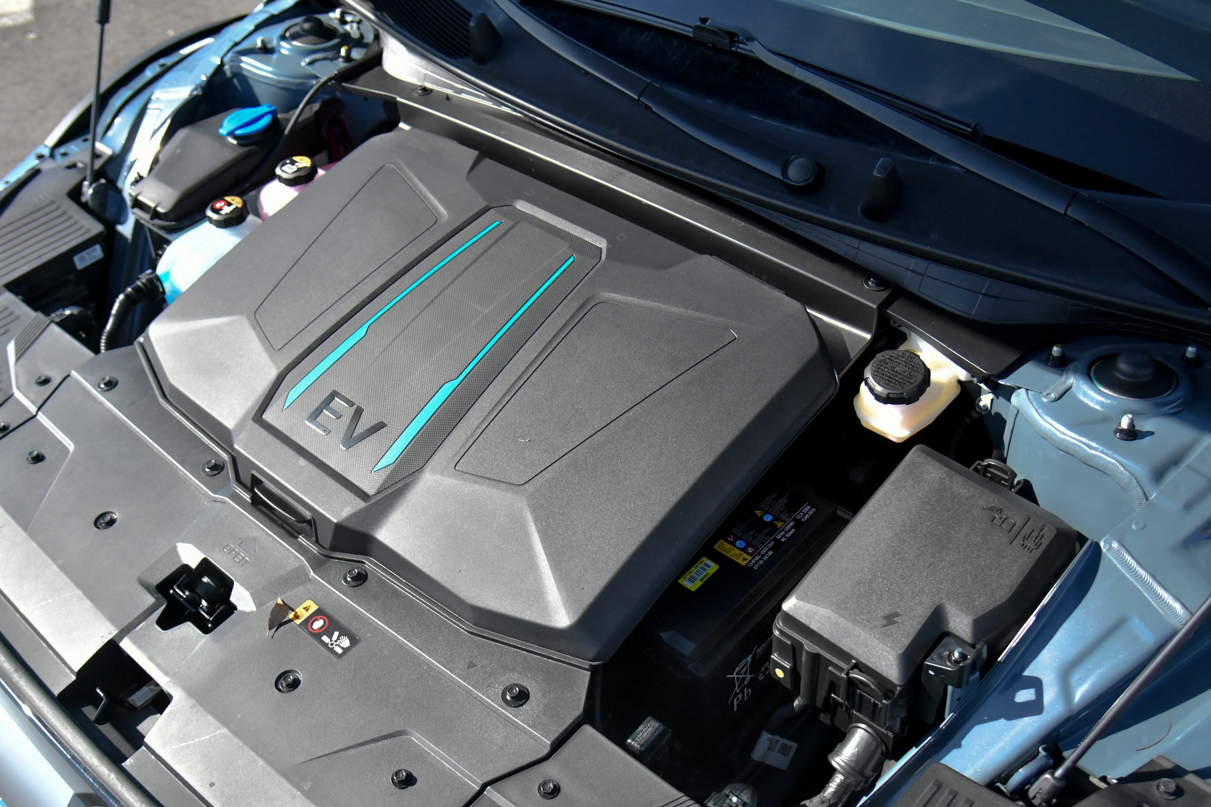 Used 2024 Hyundai Ioniq 5 SE image 48