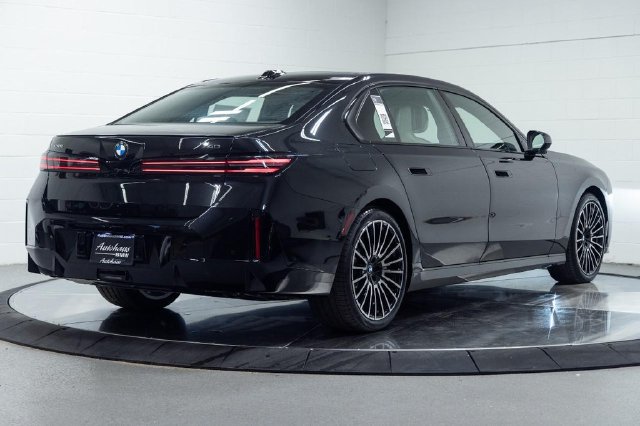 New 2027 BMW 740i xDrive w/ Executive Package AWD/4WD image 14