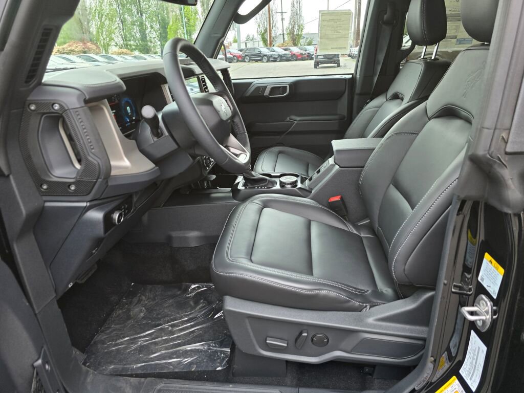 New 2026 Ford Bronco Outer Banks AWD/4WD image 14