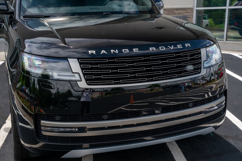 Used 2022 Land Rover Range Rover SE AWD/4WD image 5