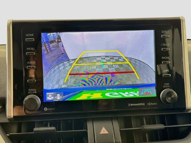 Used 2019 Toyota RAV4 XLE w/ Convenience Package FWD image 18