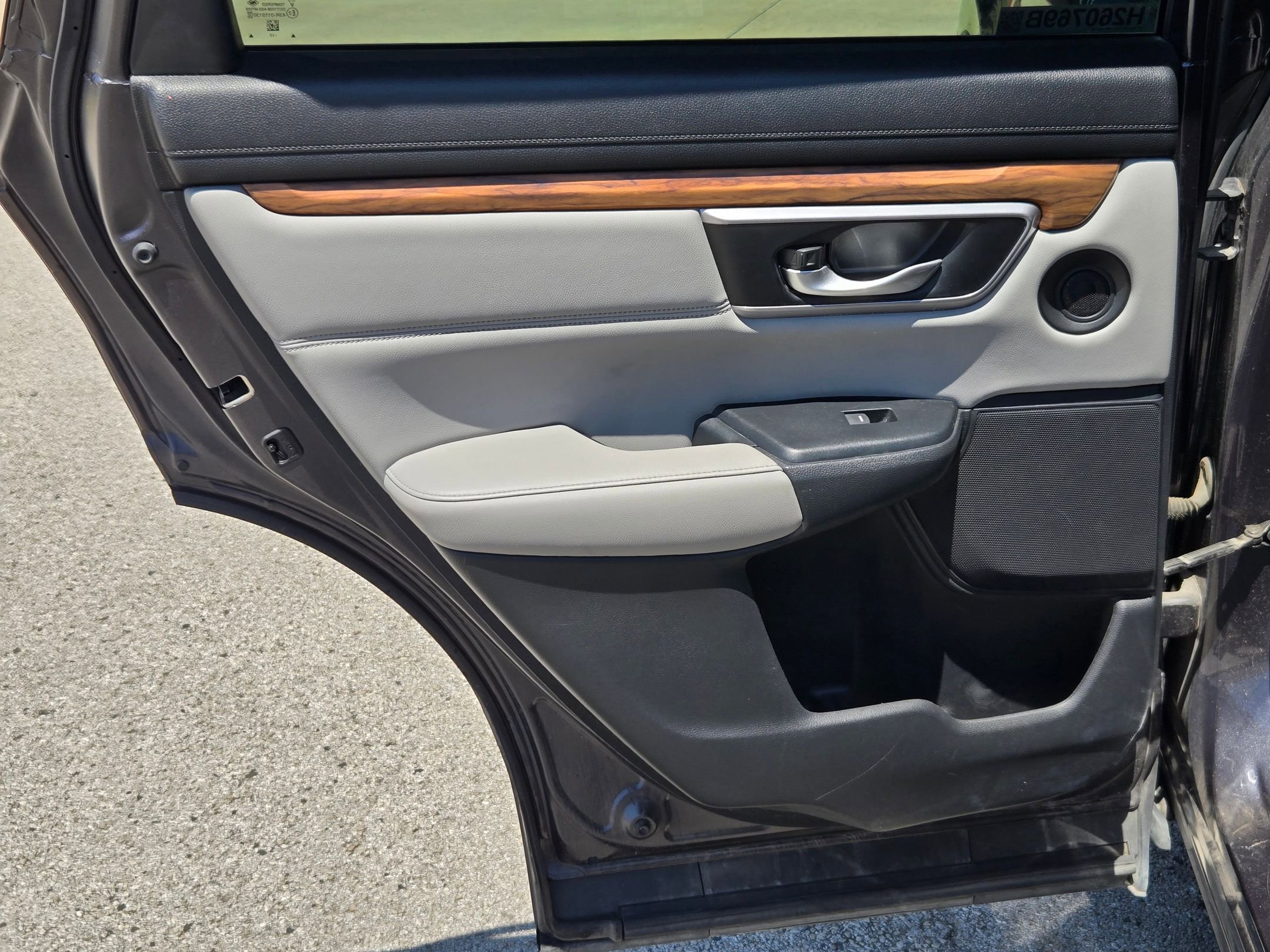 Used 2017 Honda CR-V EX-L image 15