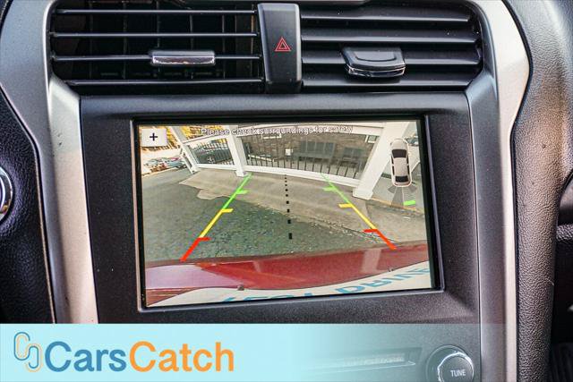 Used 2018 Ford Fusion SE w/ Fusion SE Technology Package FWD image 26