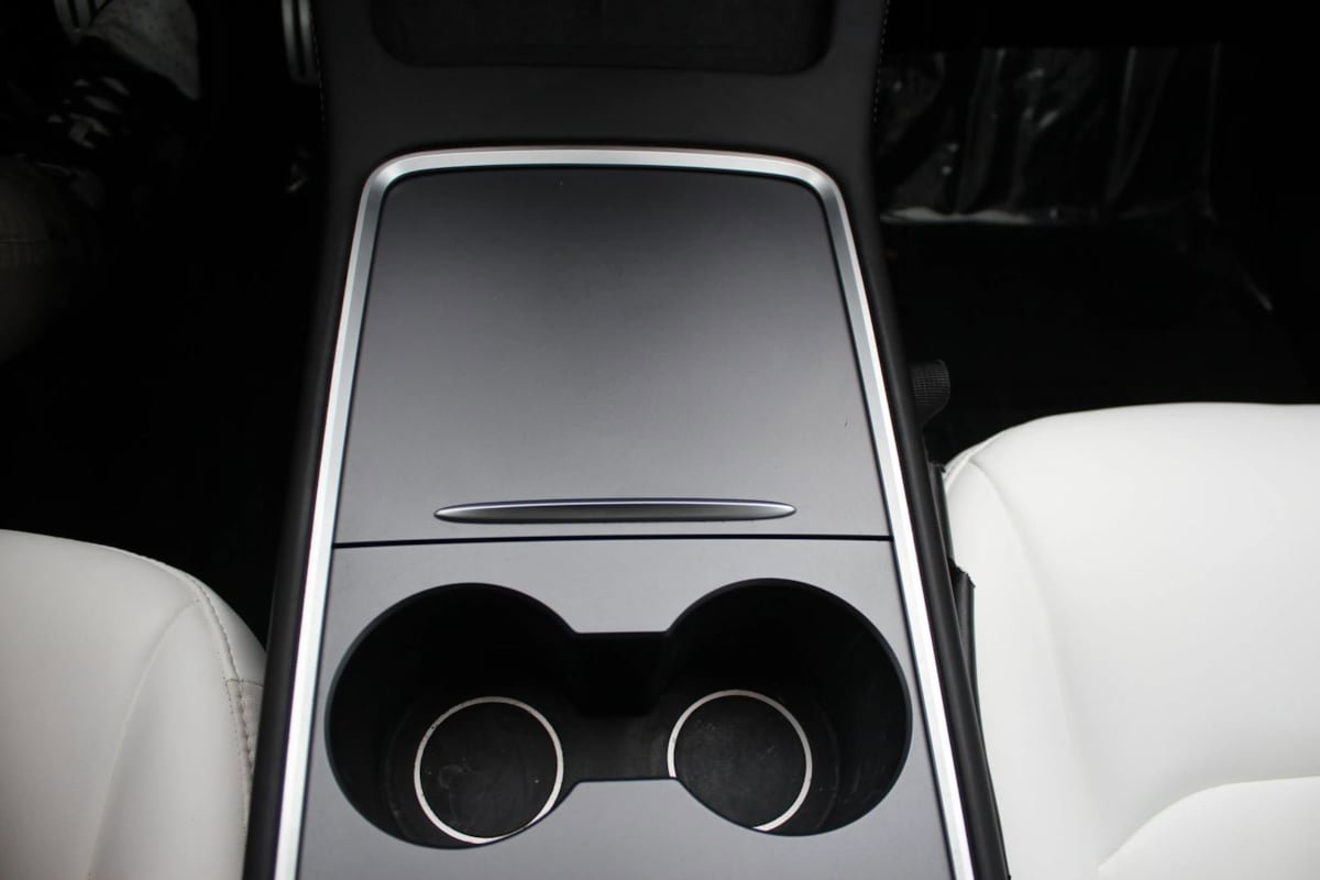 Used 2021 Tesla Model Y Performance AWD/4WD image 16