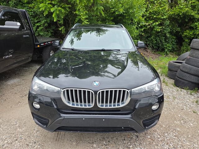 Used 2017 BMW X3 xDrive28i AWD/4WD image 2