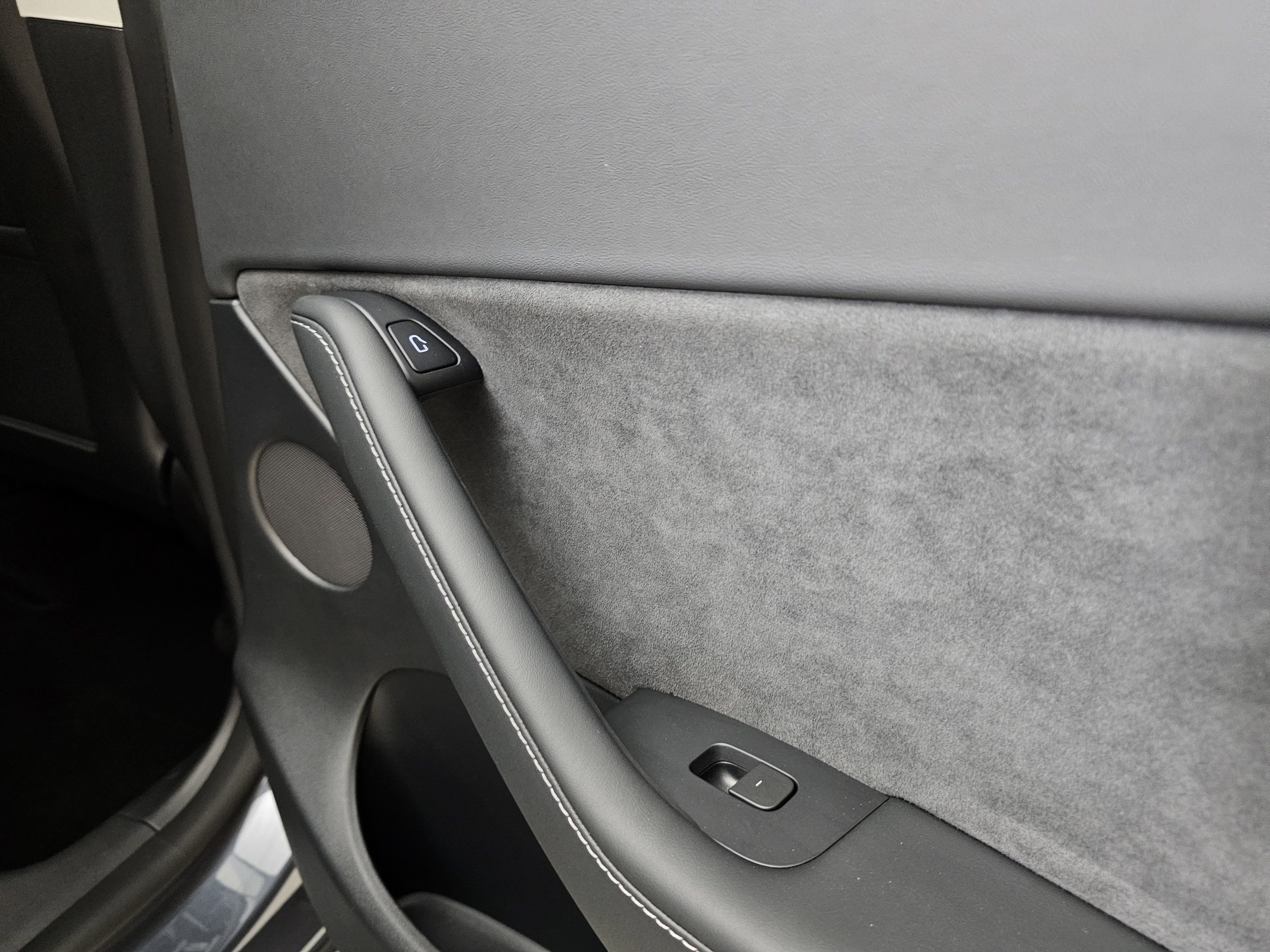 Used 2022 Tesla Model Y Performance image 29