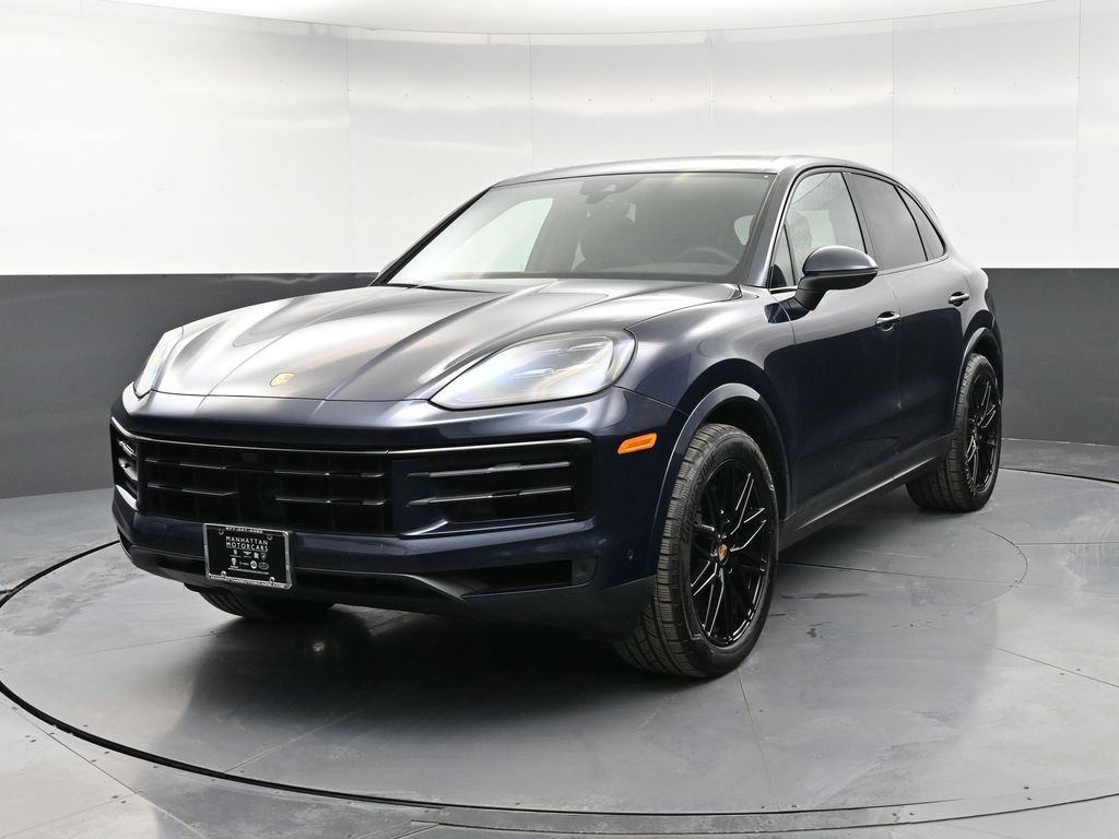 Certified 2025 Porsche Cayenne image 6