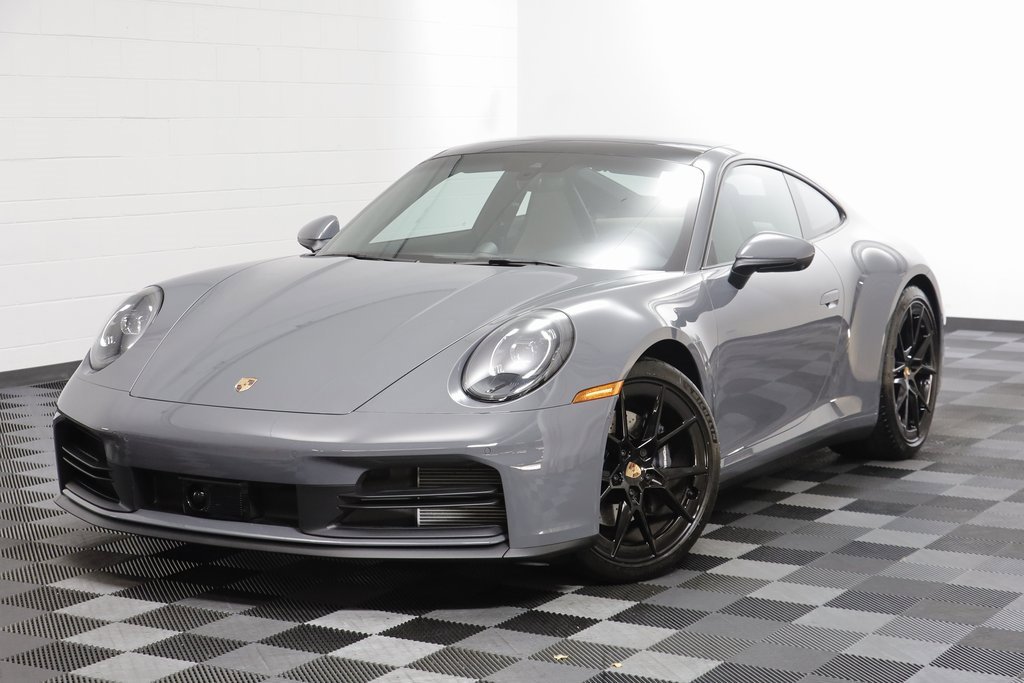 Used 2025 Porsche 911 Carrera video 1