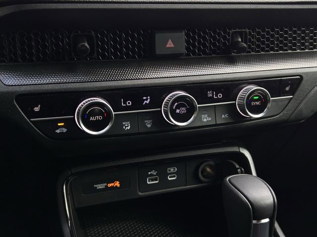 Used 2025 Honda CR-V Sport image 21