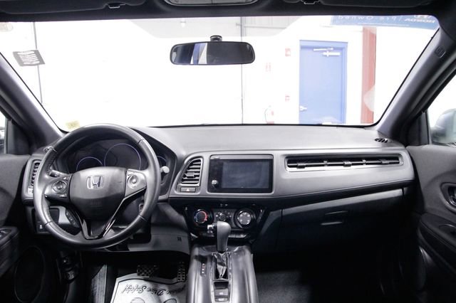 Certified 2022 Honda HR-V Sport image 17