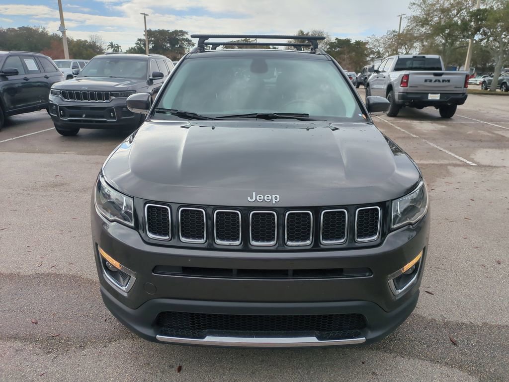 Used 2020 Jeep Compass Limited image 4