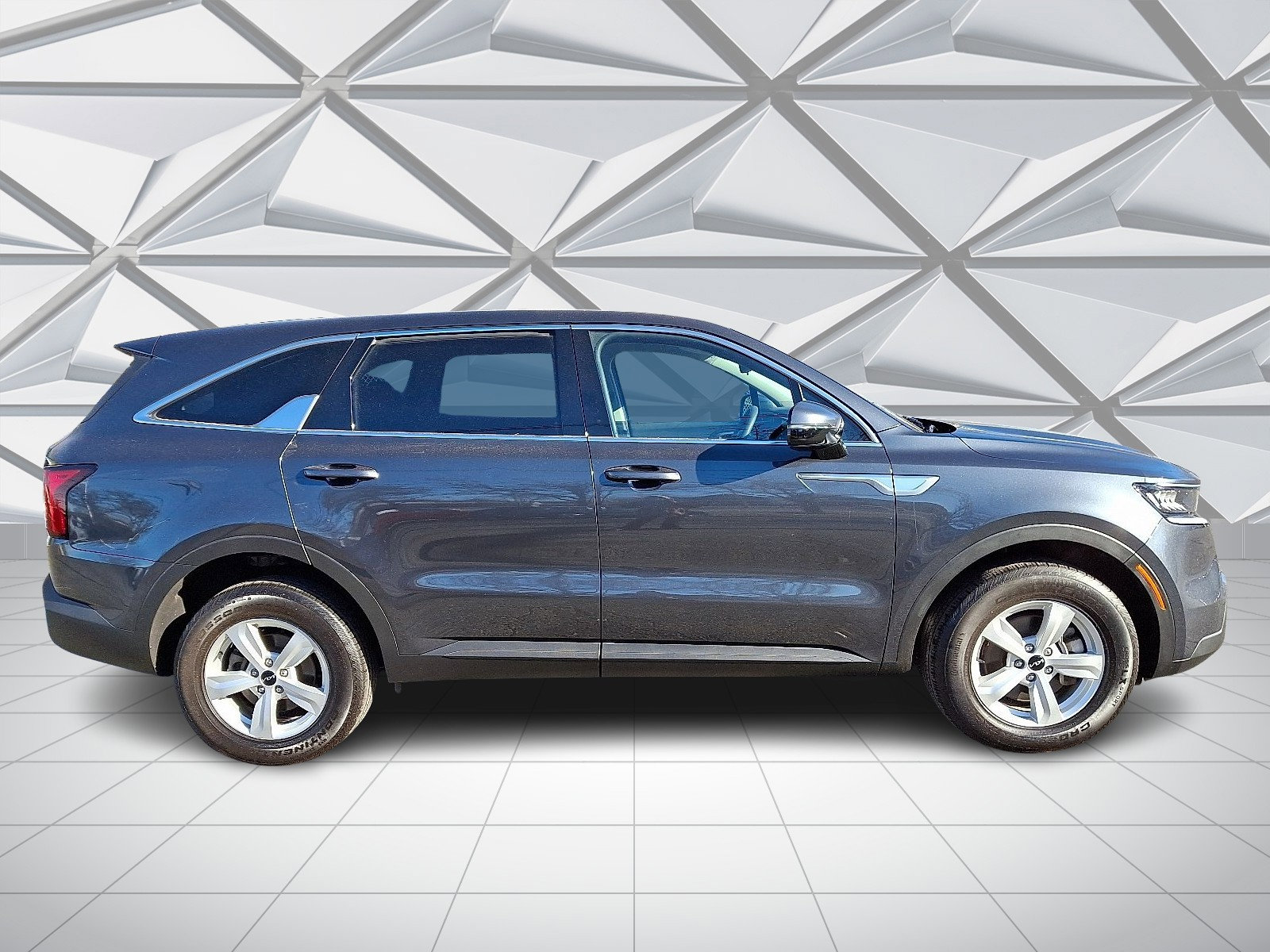 Used 2023 Kia Sorento LX image 12