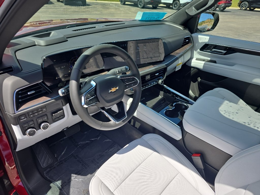 New 2026 Chevrolet Tahoe Premier w/ Sun And Tow Package AWD/4WD image 10
