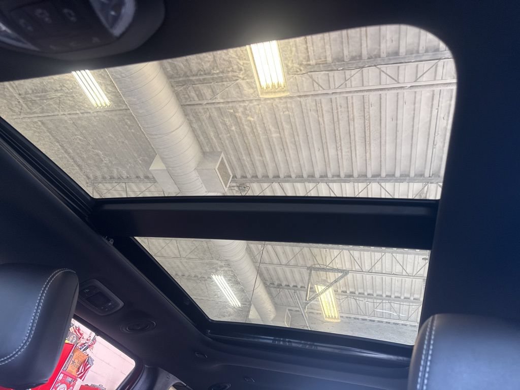 New 2026 Chrysler Pacifica Select FWD image 38