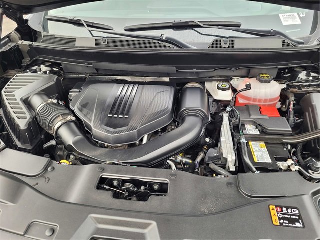 Used 2025 GMC Acadia Elevation image 30