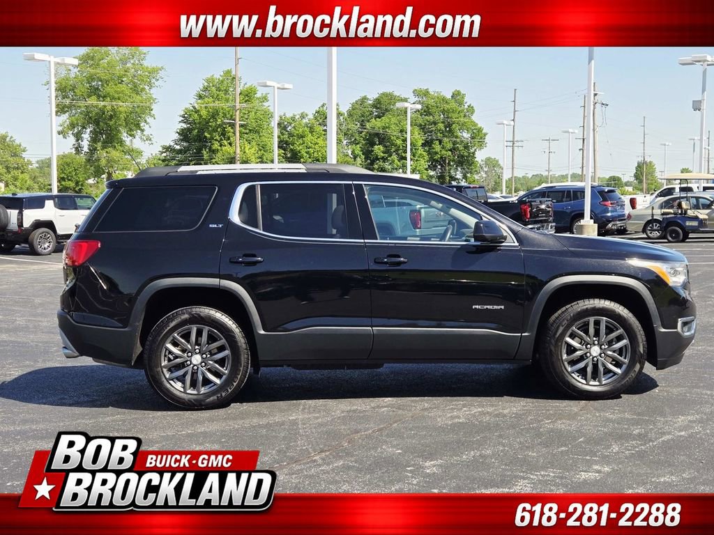 Used 2017 GMC Acadia SLT FWD image 2