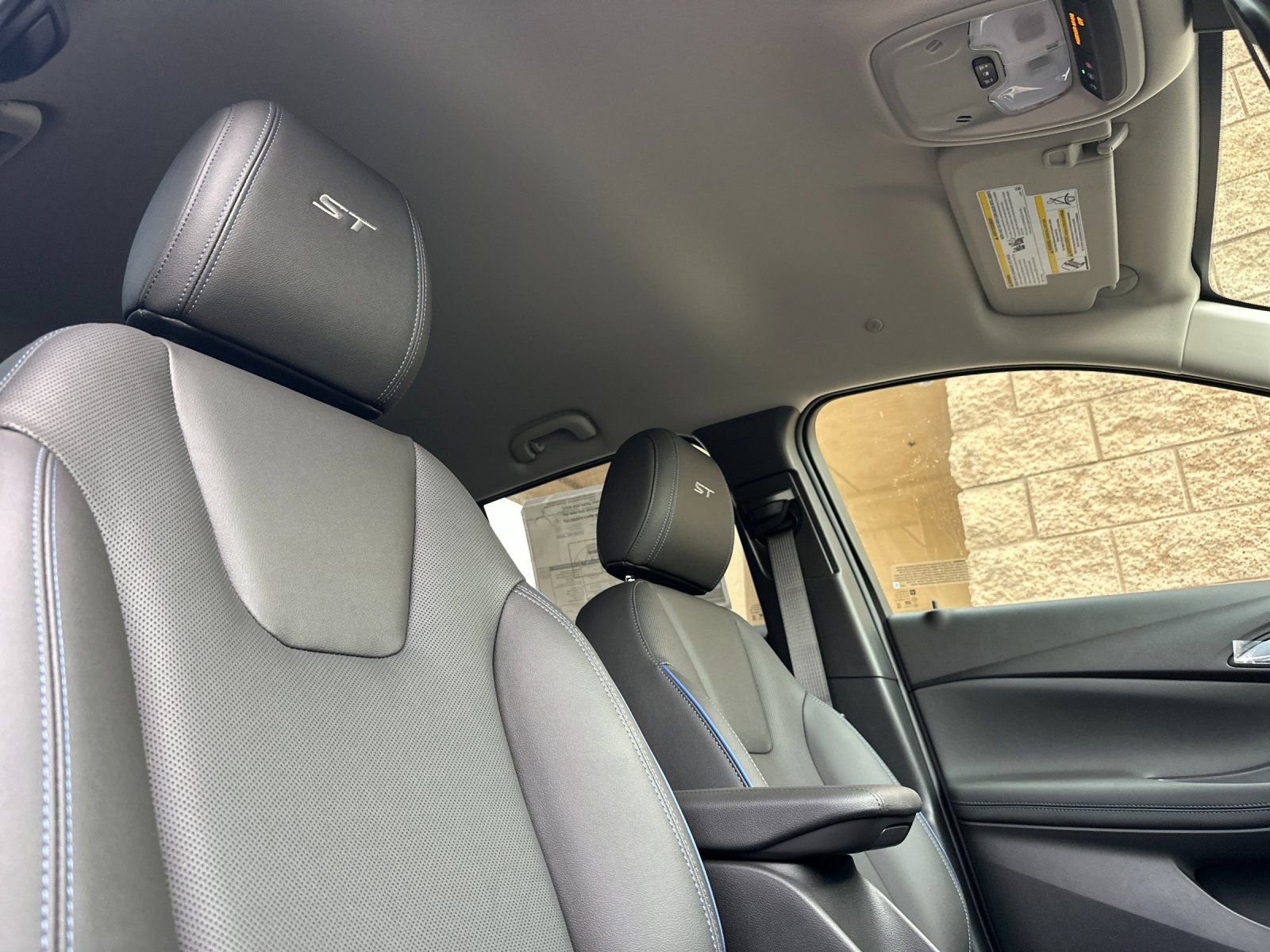 New 2026 Buick Encore GX Sport Touring image 17