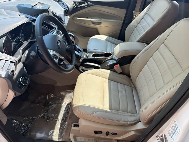 Used 2016 Ford Escape Titanium FWD image 10