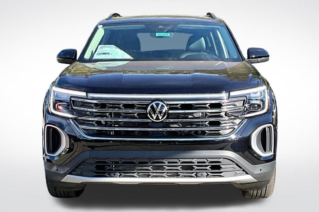 New 2026 Volkswagen Atlas SE FWD image 2