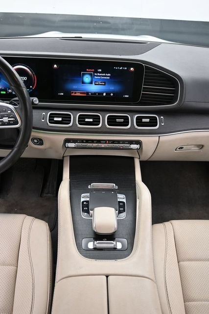 Used 2020 Mercedes-Benz GLS 450 4MATIC image 15